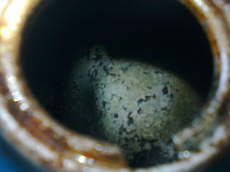 Illustration for article titled CL100 Fuel Tank Rust Removal via ELETCROLYSIS!
